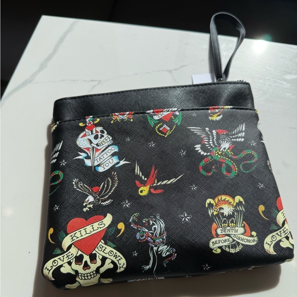 Ed Hardy Multicolor Tattoo Design Wristlet - Picture 3 of 4